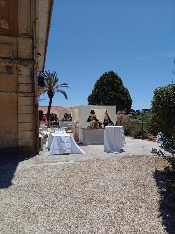 Casolare Del Toscano Country Rooms Caltagirone Exterior photo